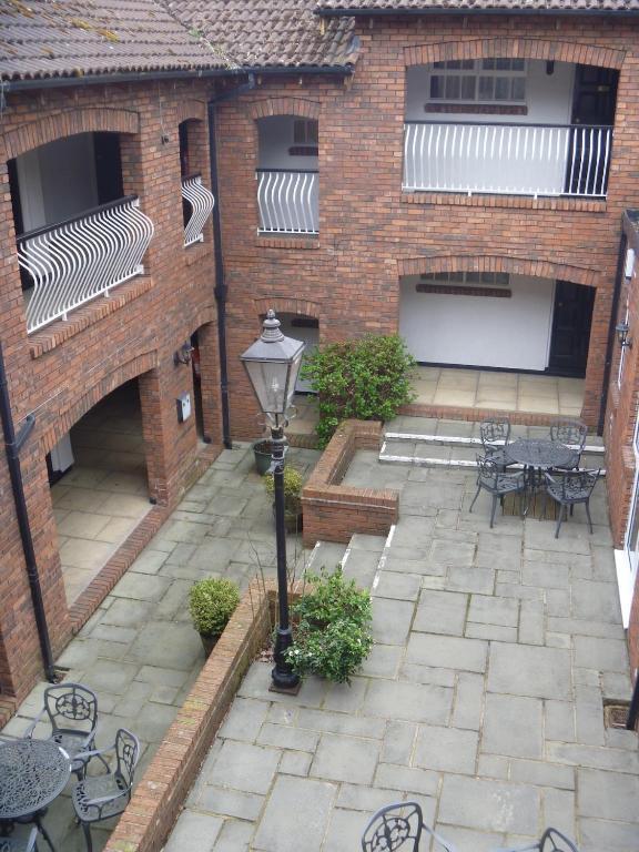 Deanwater Hotel Wilmslow Kültér fotó