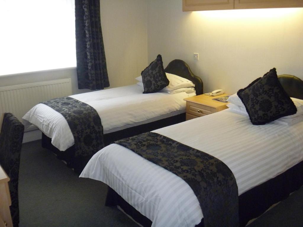 Deanwater Hotel Wilmslow Szoba fotó